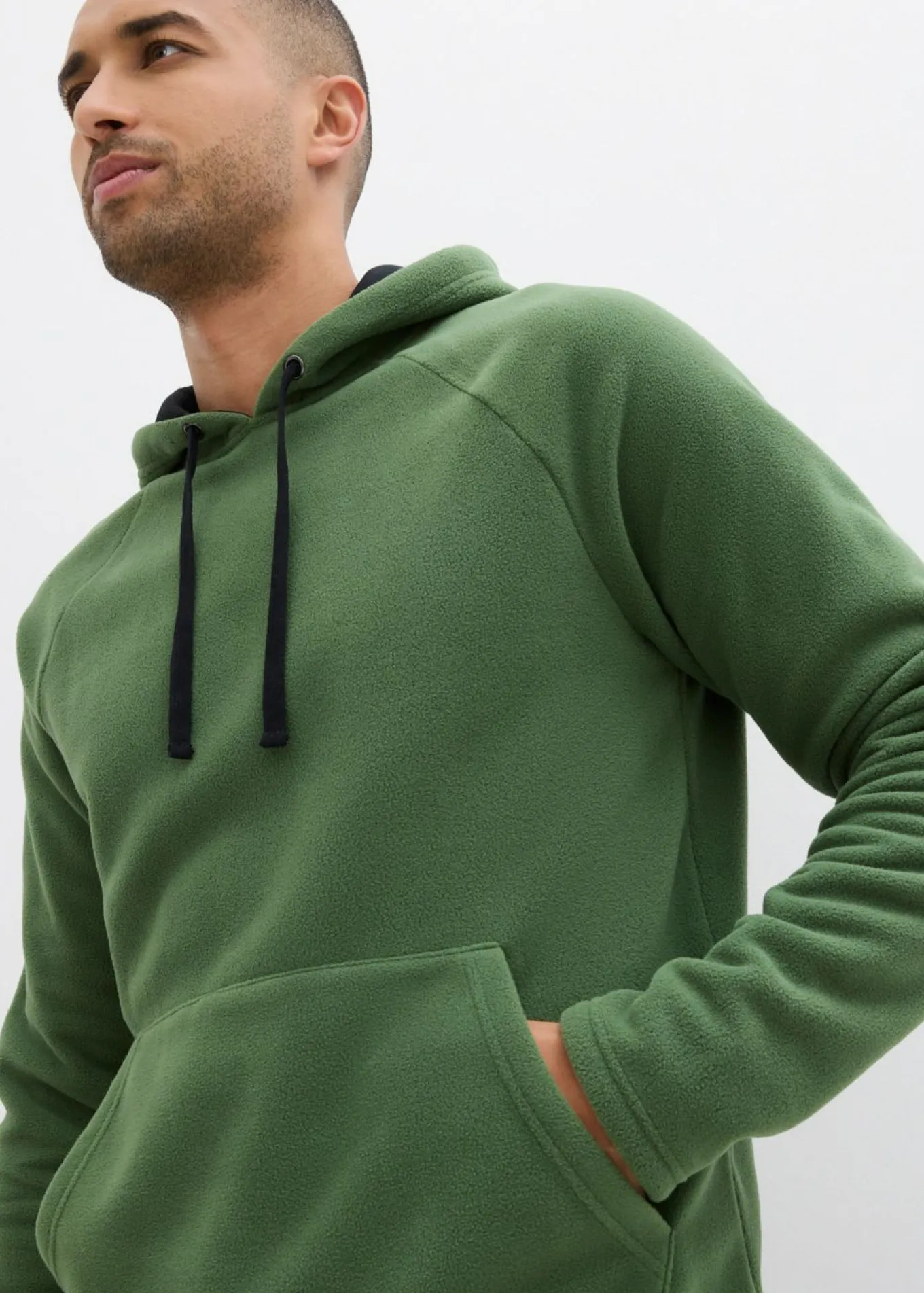 Jersey polar con capucha