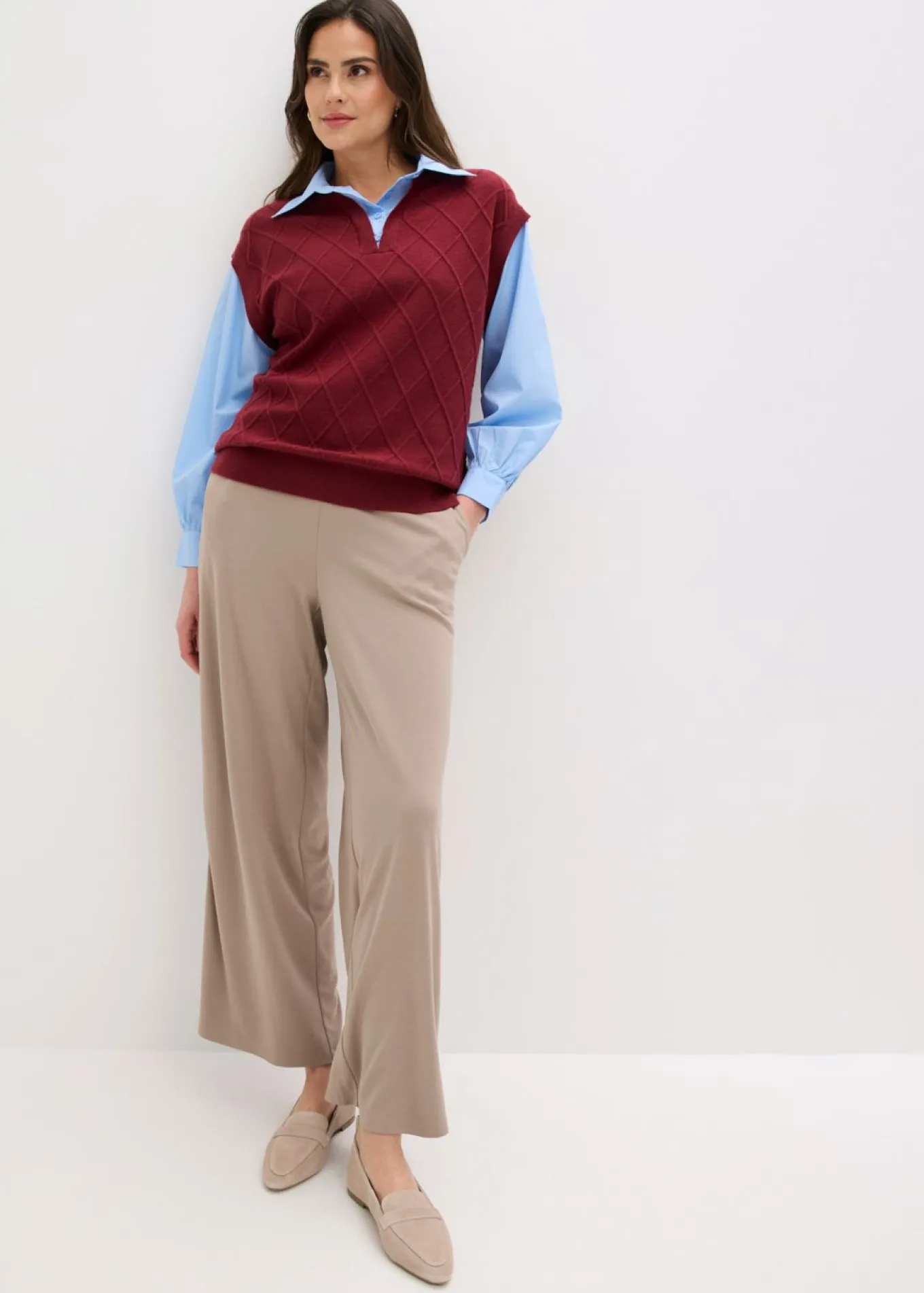 Jersey sin mangas con inserto de blusa y contenido de algodón
