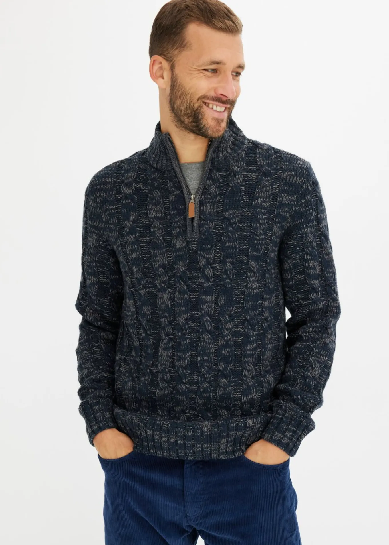Jersey troyer jaspeado con patrón trenzado