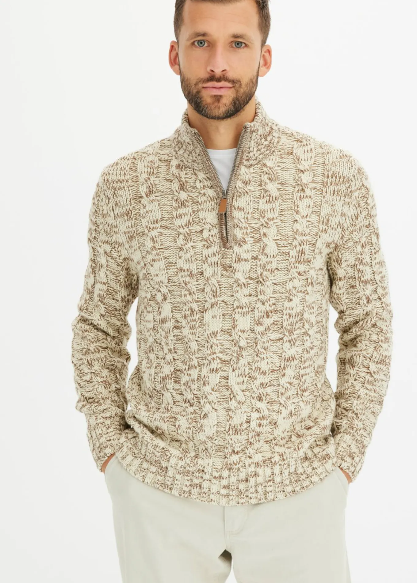 Jersey troyer jaspeado con patrón trenzado