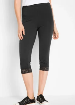 Leggings capri con detalles de encaje