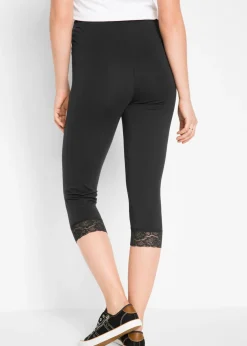 Leggings capri con detalles de encaje