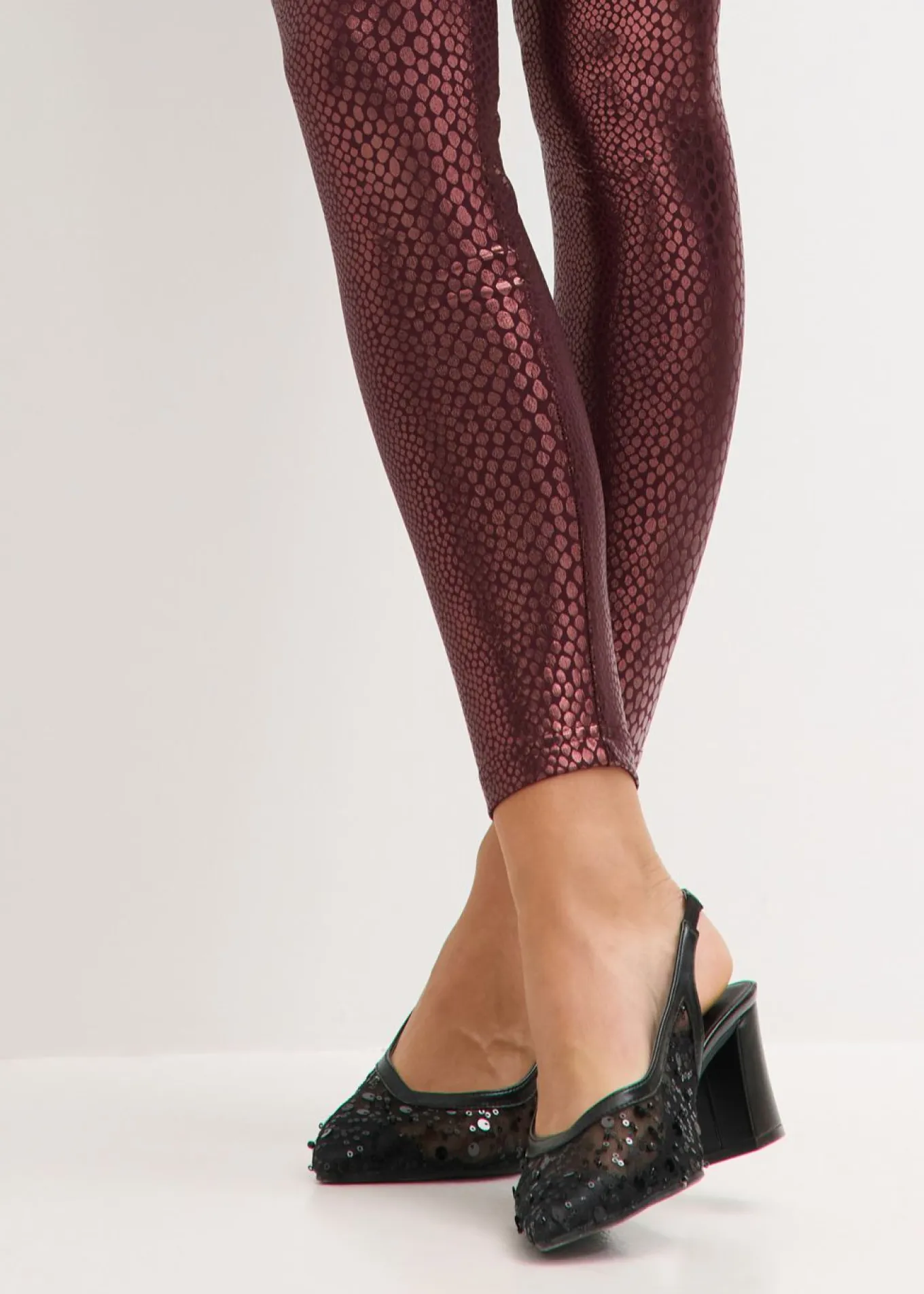 Leggings de piel sintética con alto brillo