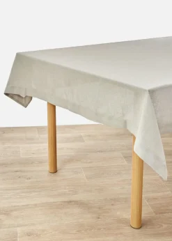 Mantel con contenido de lino