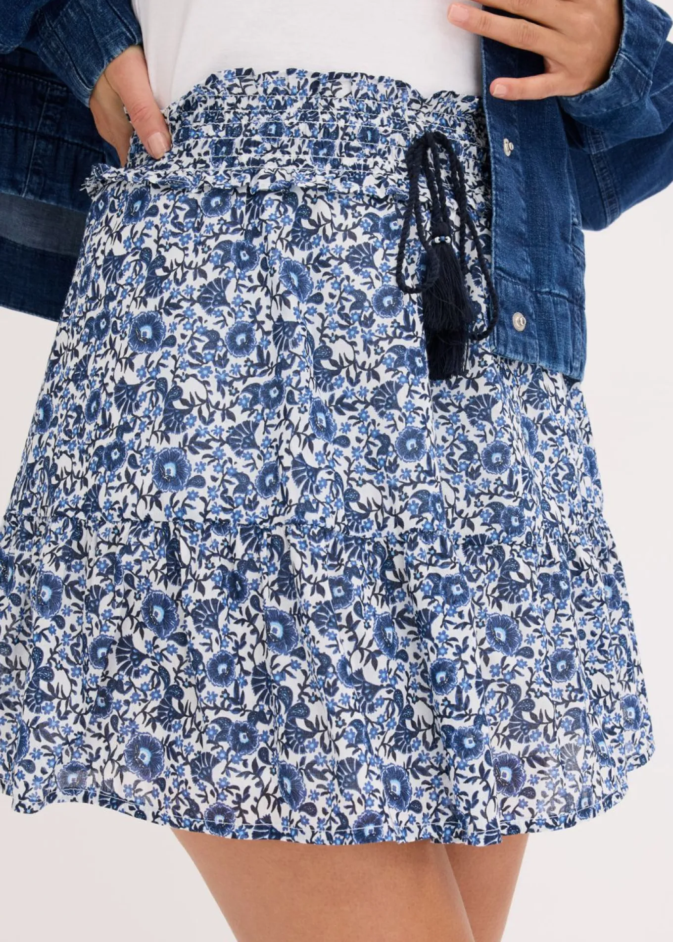 Minifalda de algodón ligero con diseño bohemio