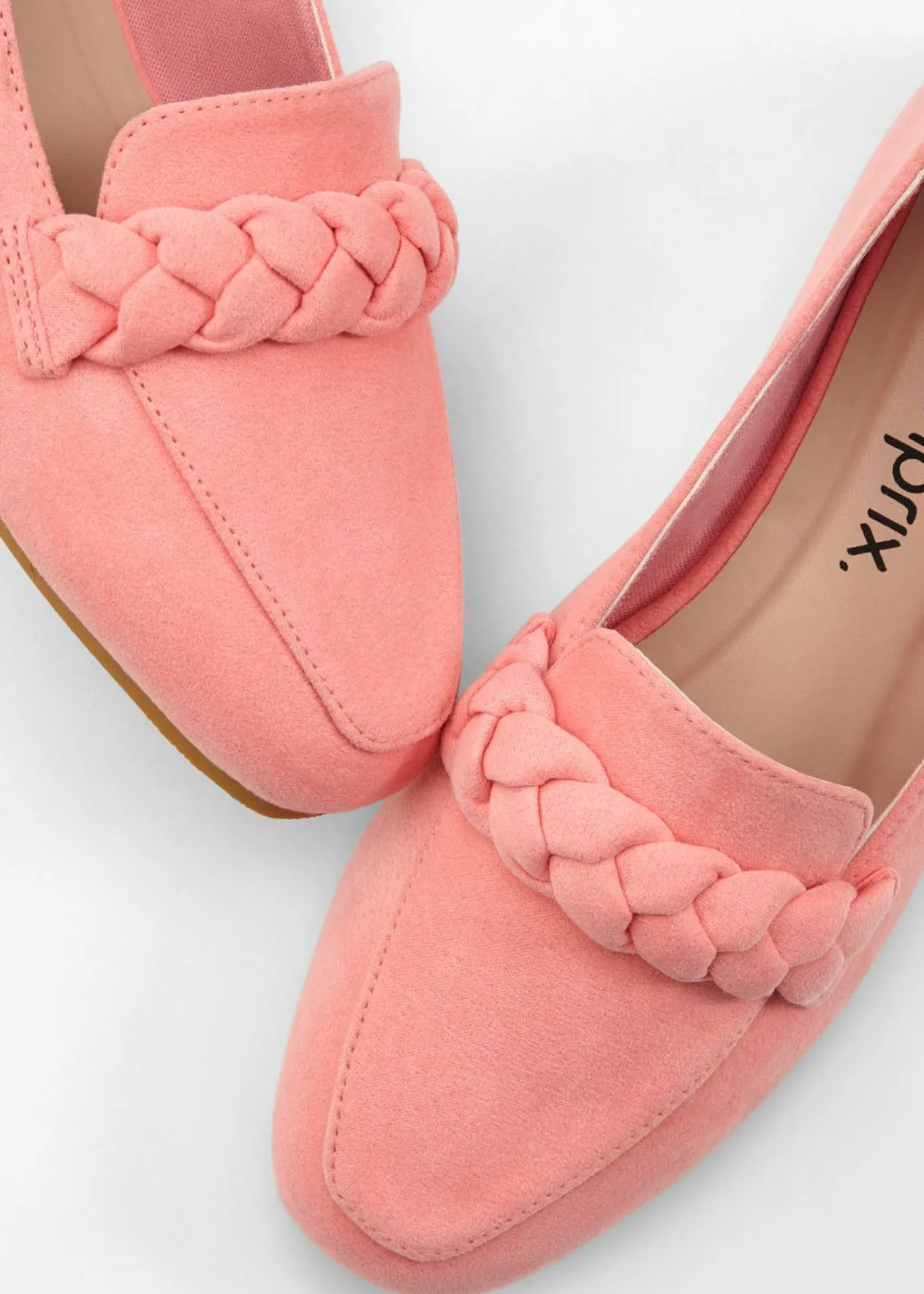 Mocasines con detalles trenzados
