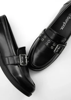 Mocasines con estilo motero