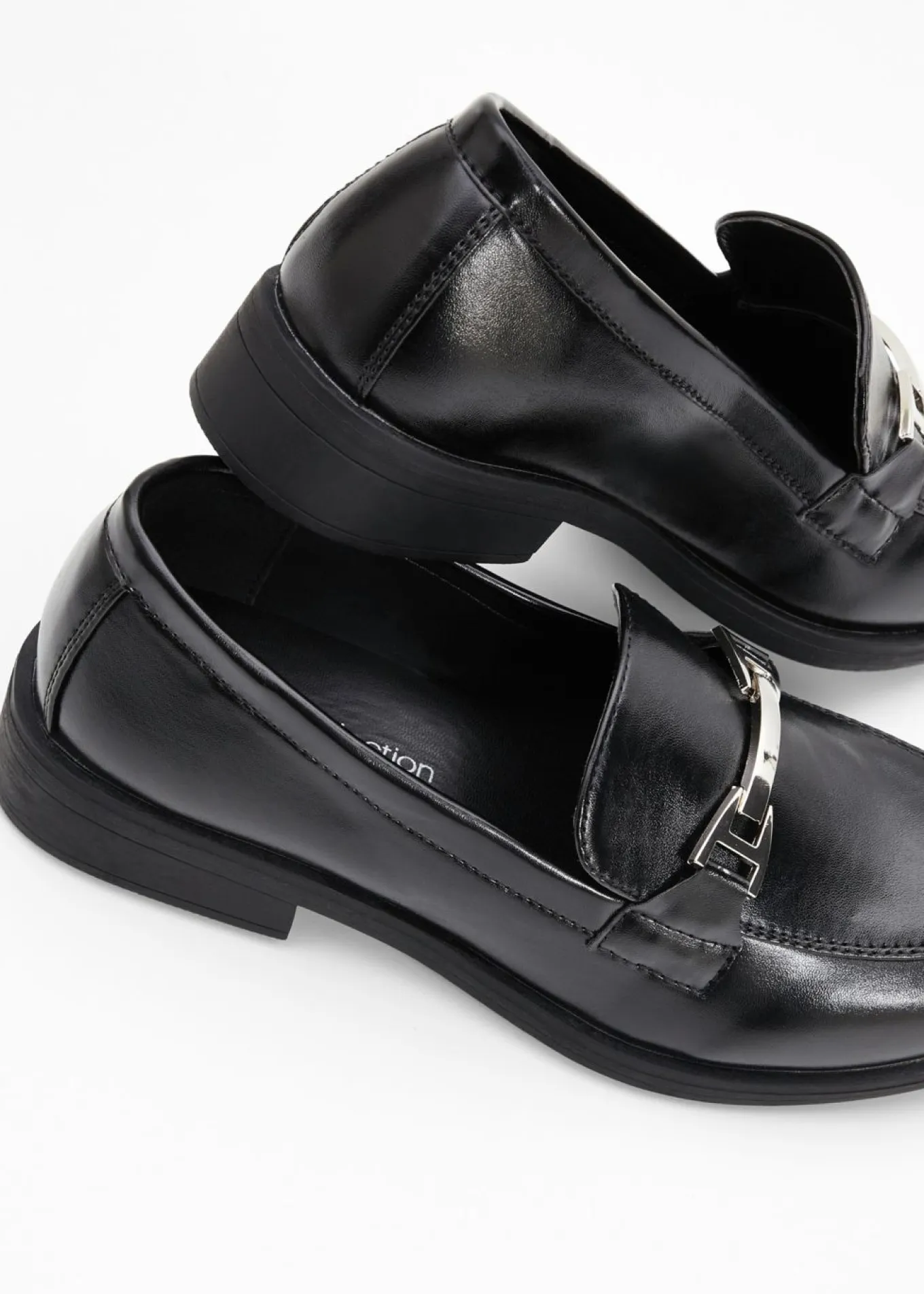 Mocasines con hebilla