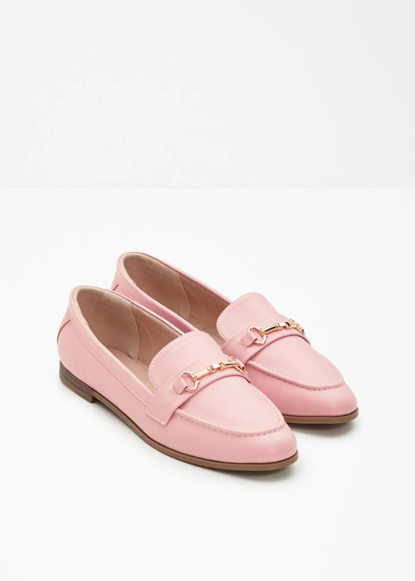 Mocasines con hebilla