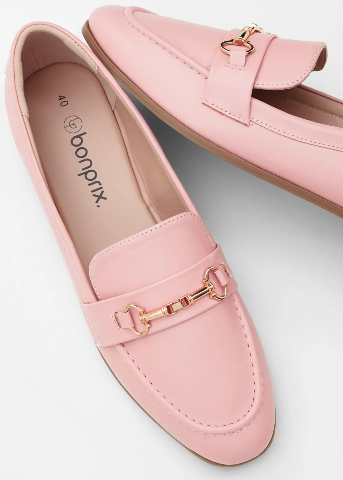 Mocasines con hebilla