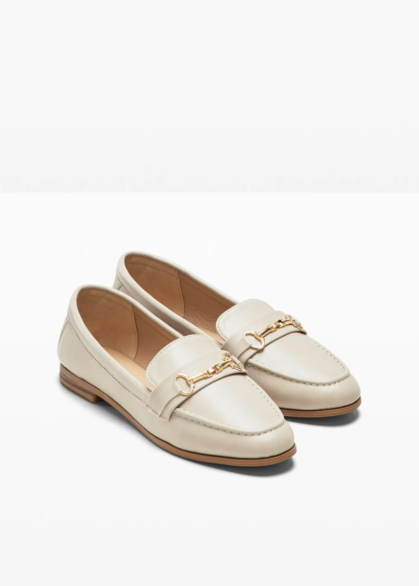 Mocasines con hebilla
