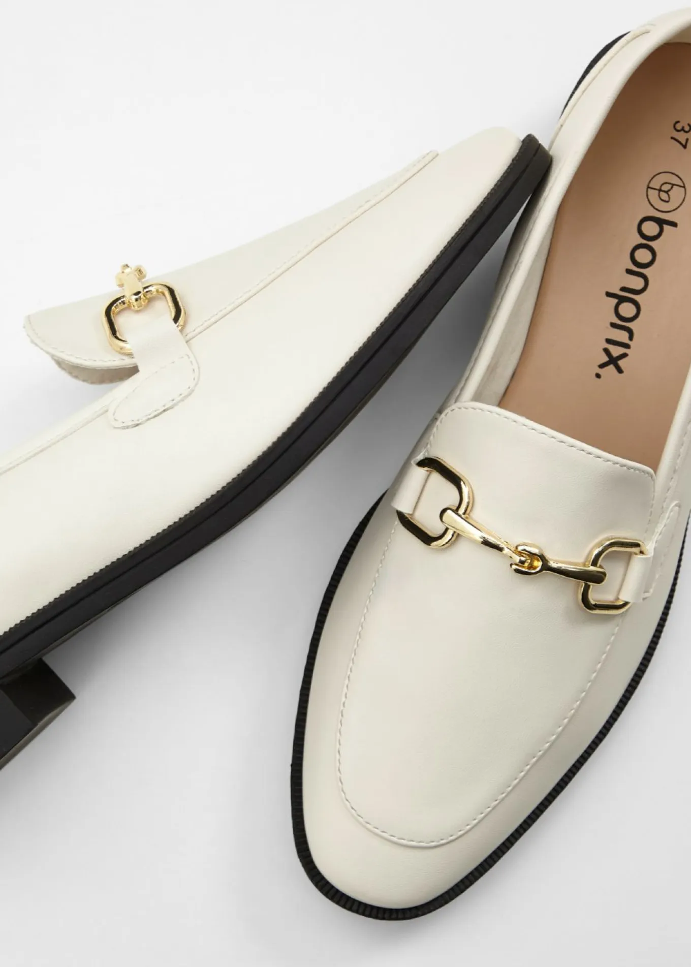 Mocasines con hebilla