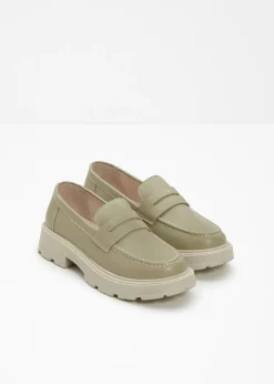Mocasín chunky con suela ligera