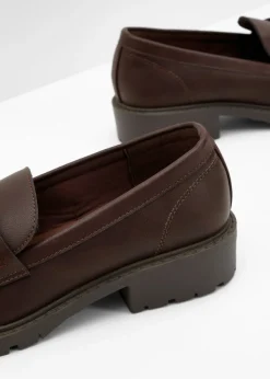 Mocasín con suela perfilada