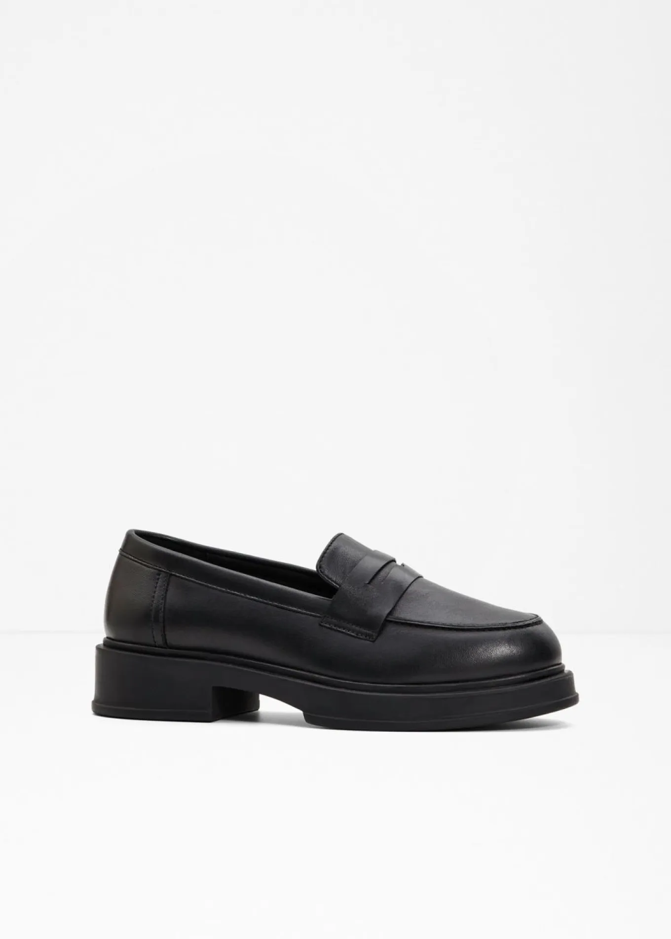 Mocasín de piel