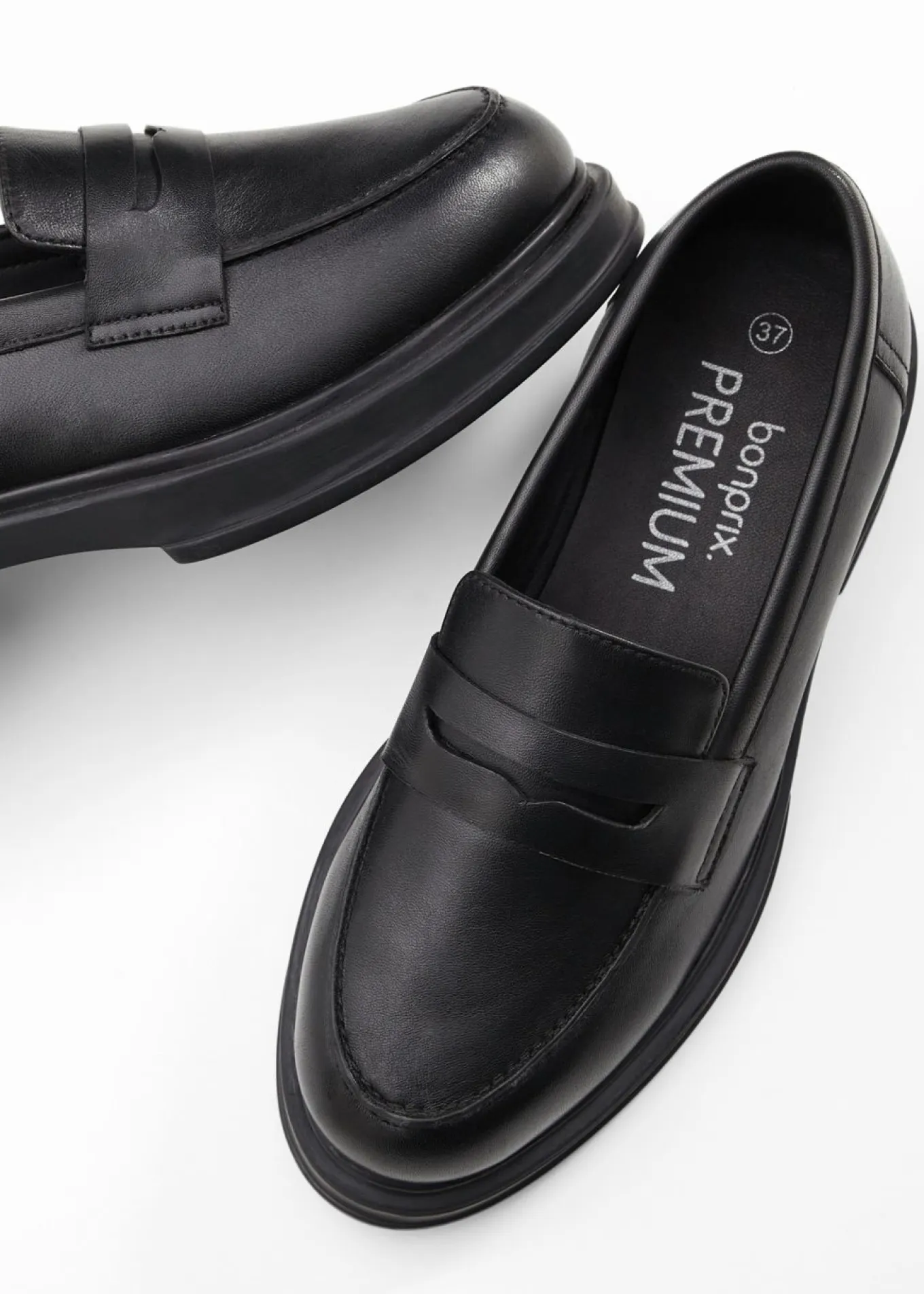 Mocasín de piel