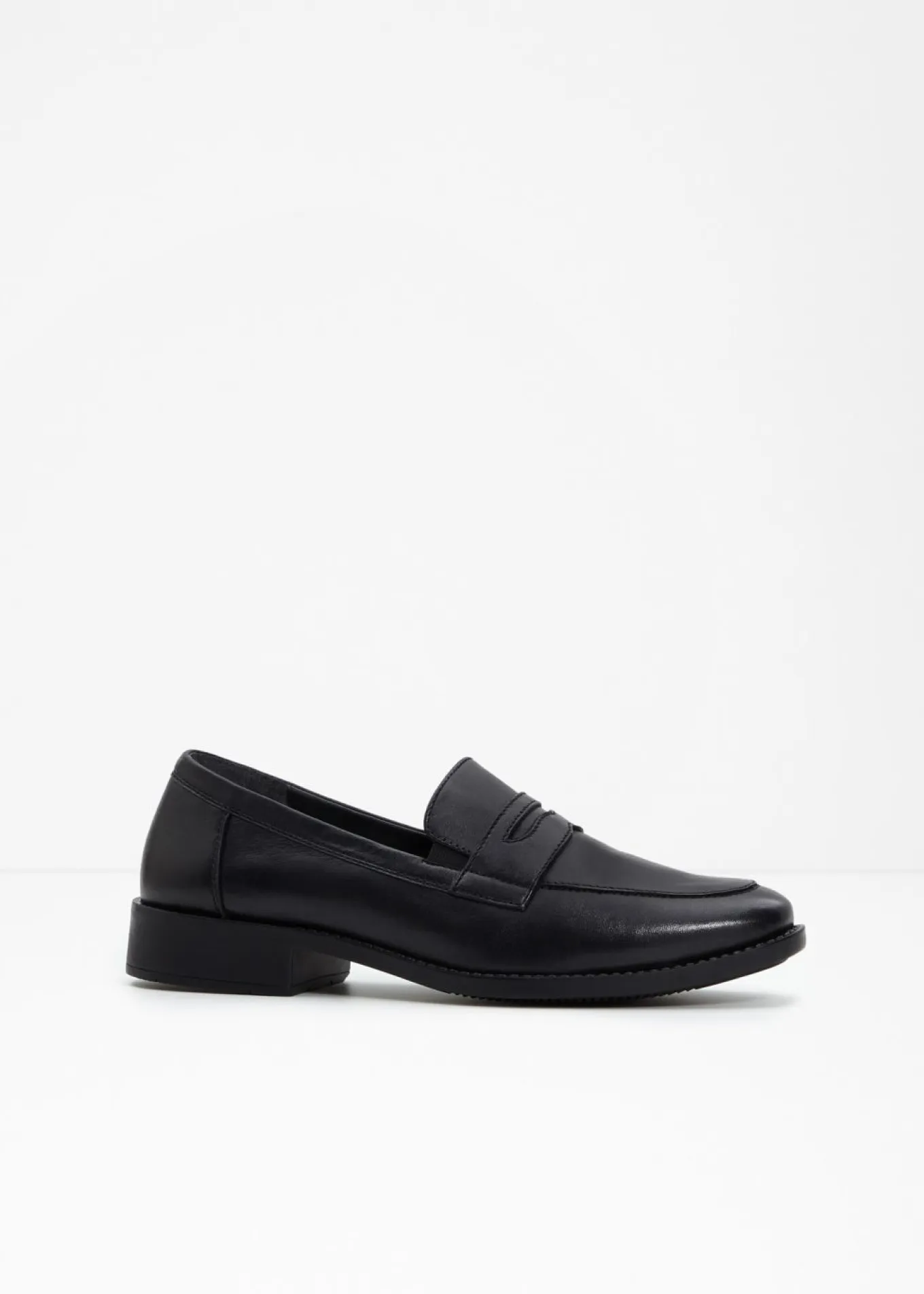Mocasín de piel