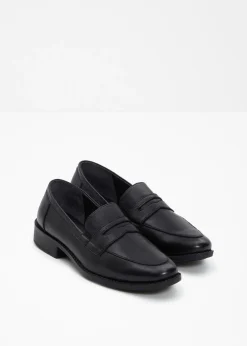 Mocasín de piel