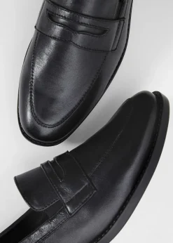 Mocasín de piel