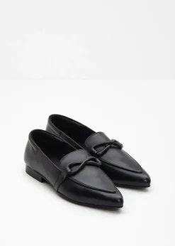 Mocasín de piel