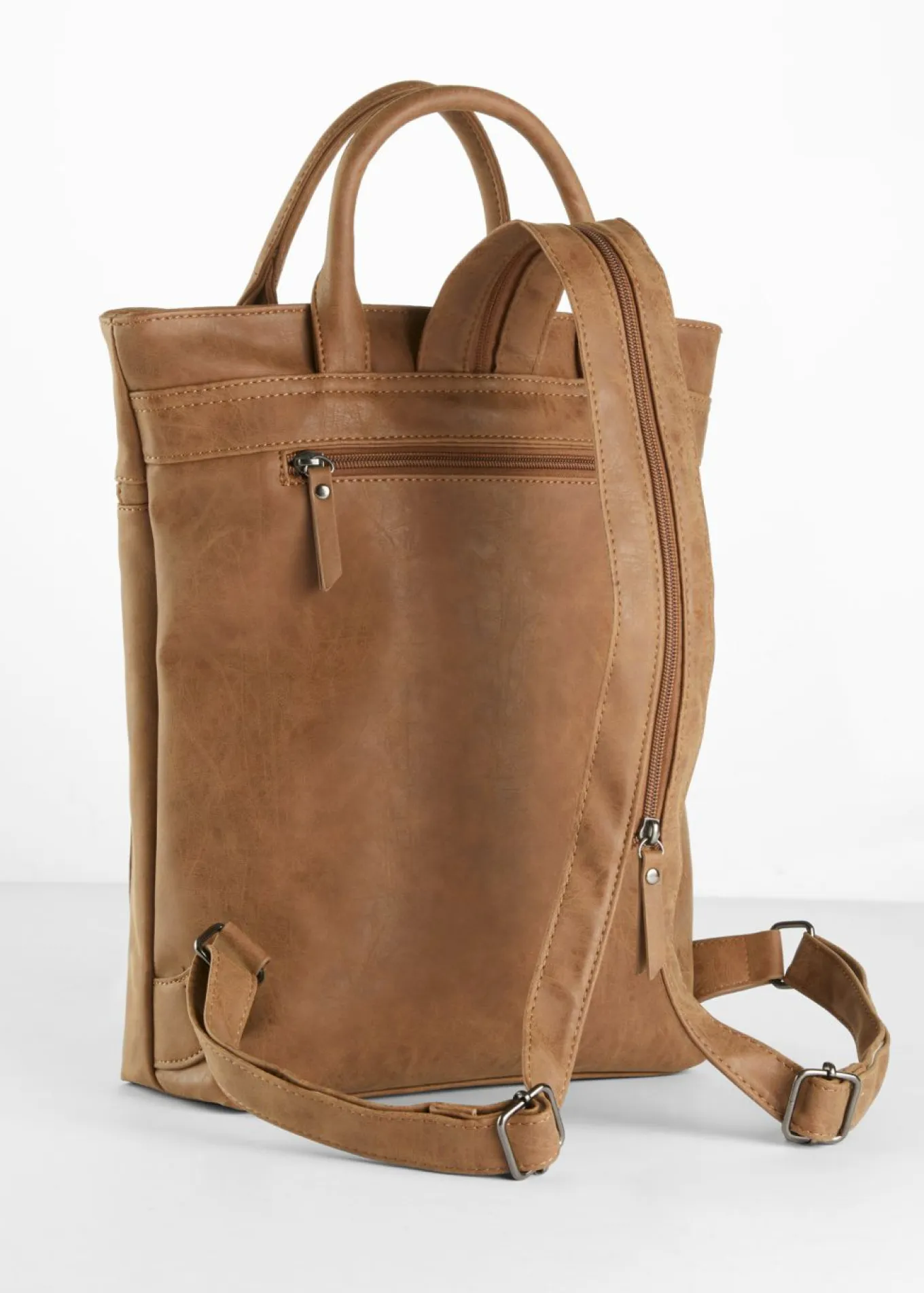 Mochila con bolsillos exteriores