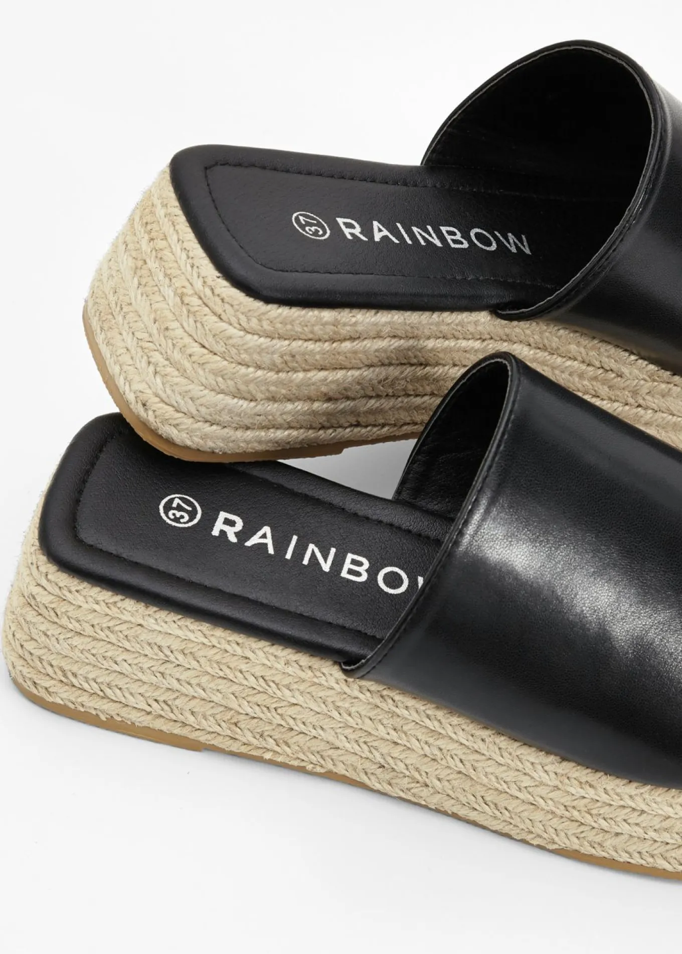 Mules de plataforma con aspecto de rafia