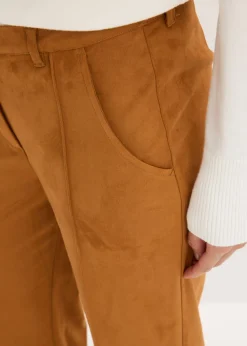 Pantalón acampanado de ante sintético