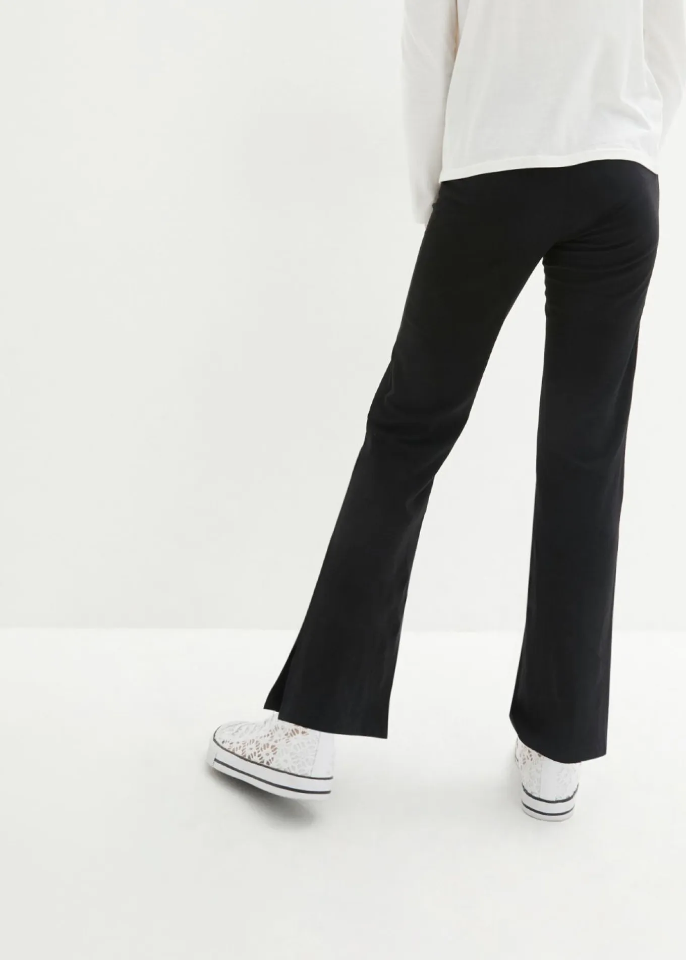 Pantalón acampanado de mezcla de algodón orgánico con aberturas laterales