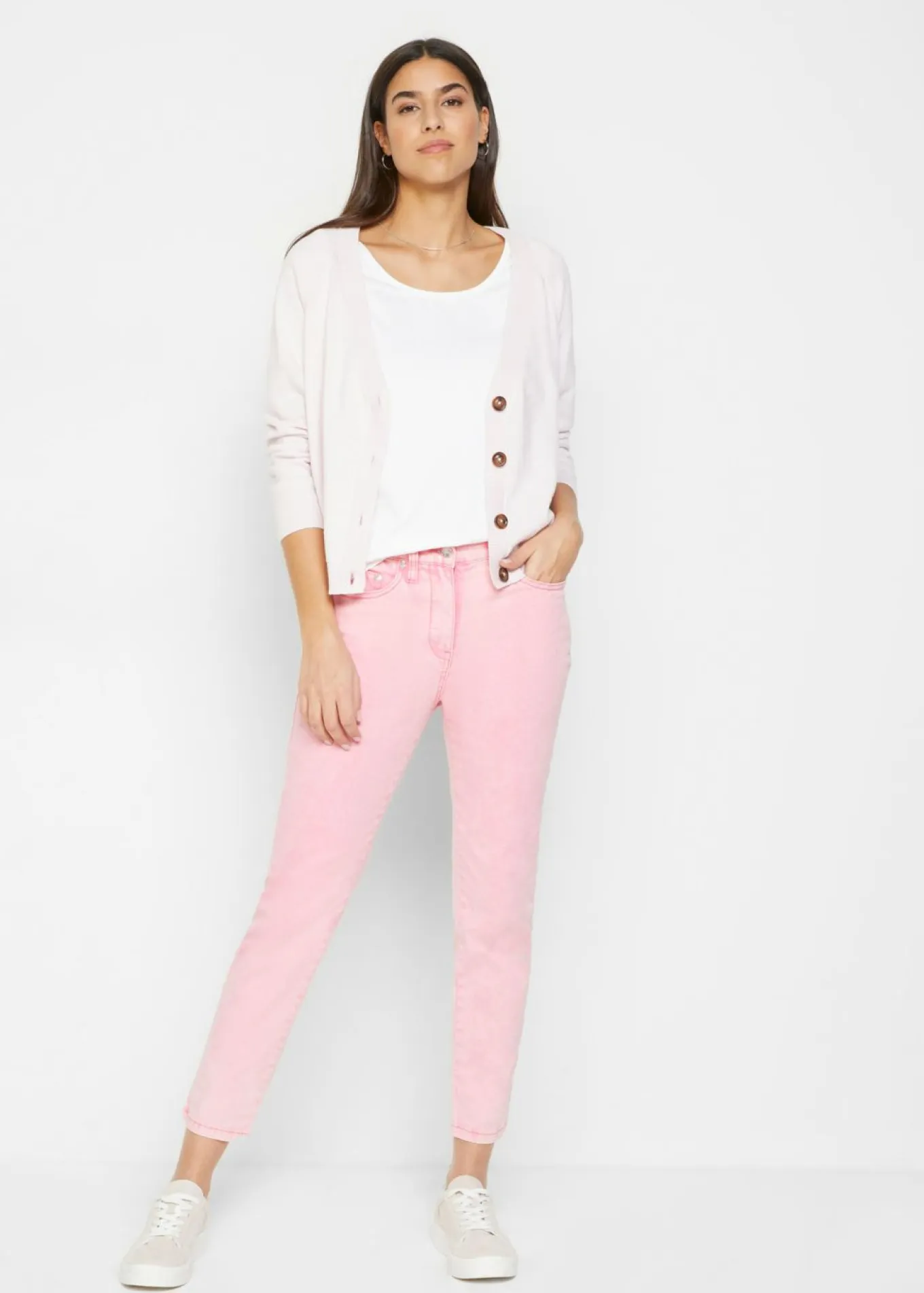 Pantalón acortado de sarga con aspecto desgastado