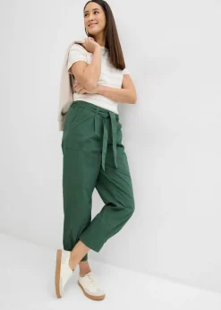 Pantalón acortado tipo cargo