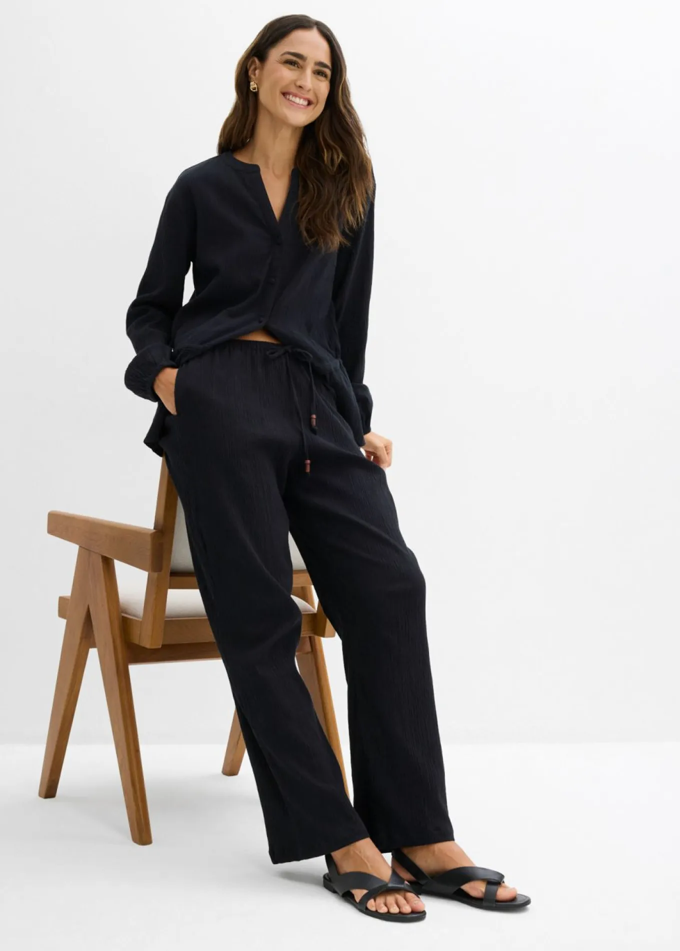 Pantalón ancho con efecto estructurado