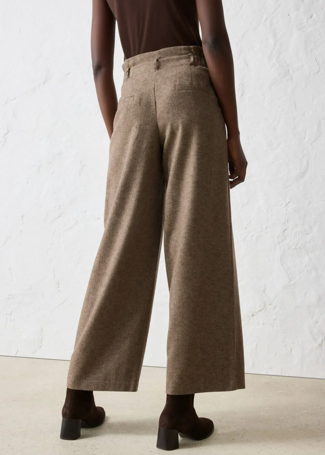 Pantalón ancho con lana