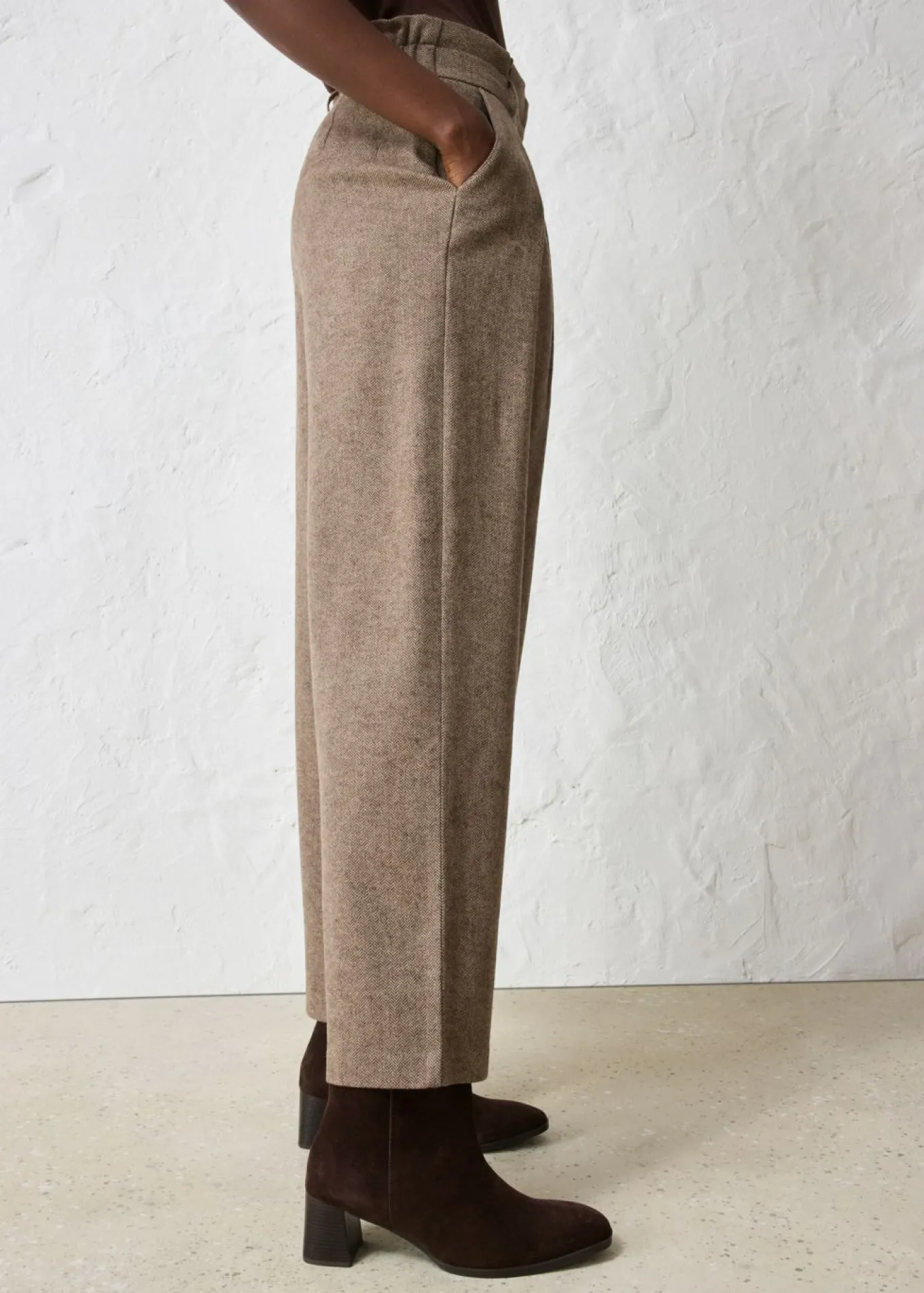 Pantalón ancho con lana