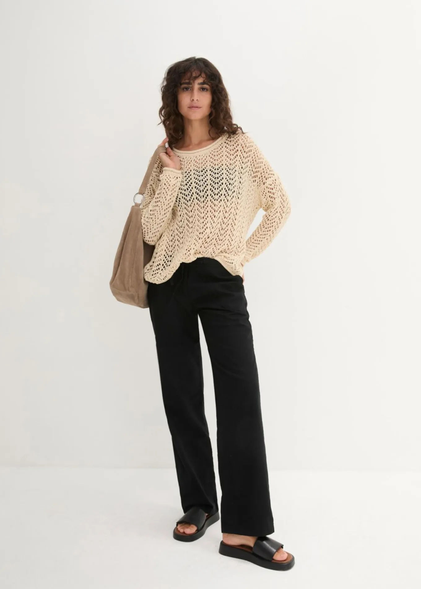 Pantalón ancho con lino