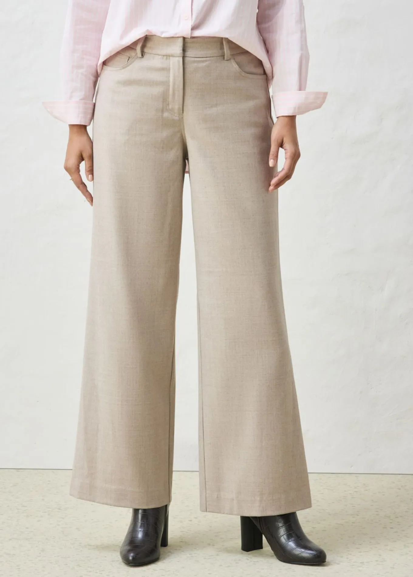 Pantalón ancho de 5 bolsillos con lana