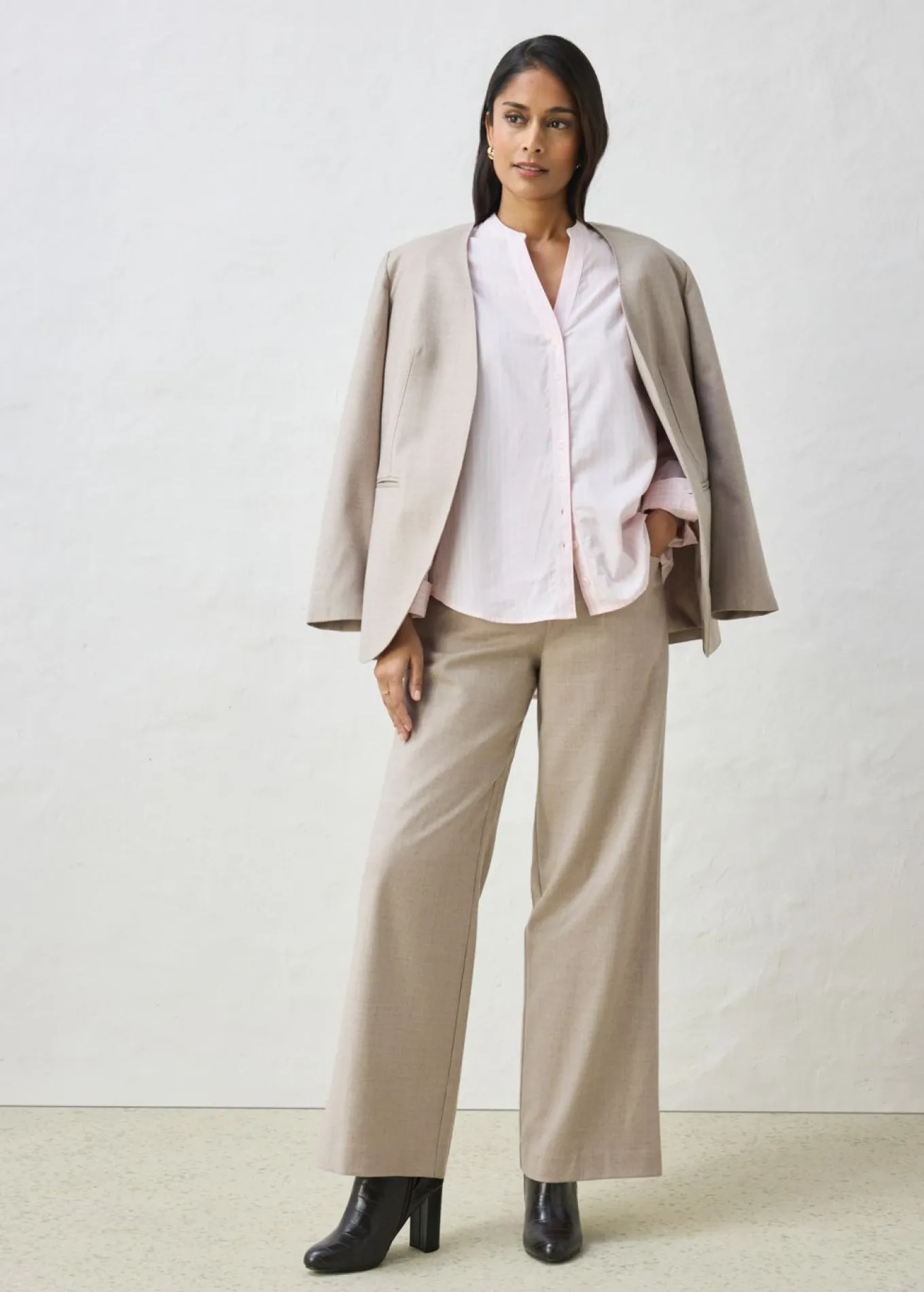 Pantalón ancho de 5 bolsillos con lana