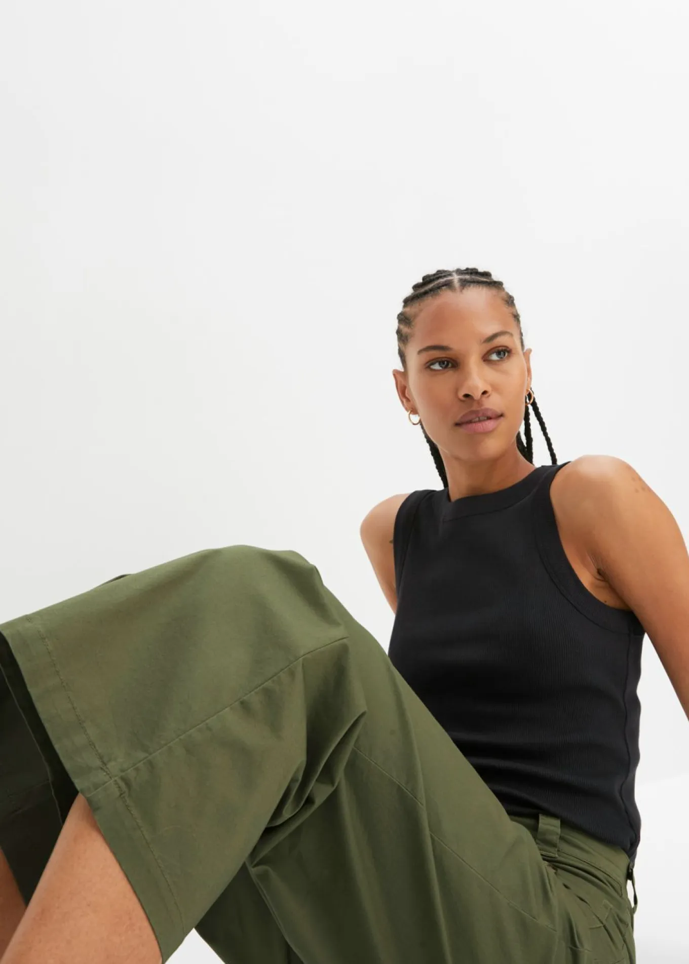 Pantalón ancho de cinturilla cómoda y talle alto