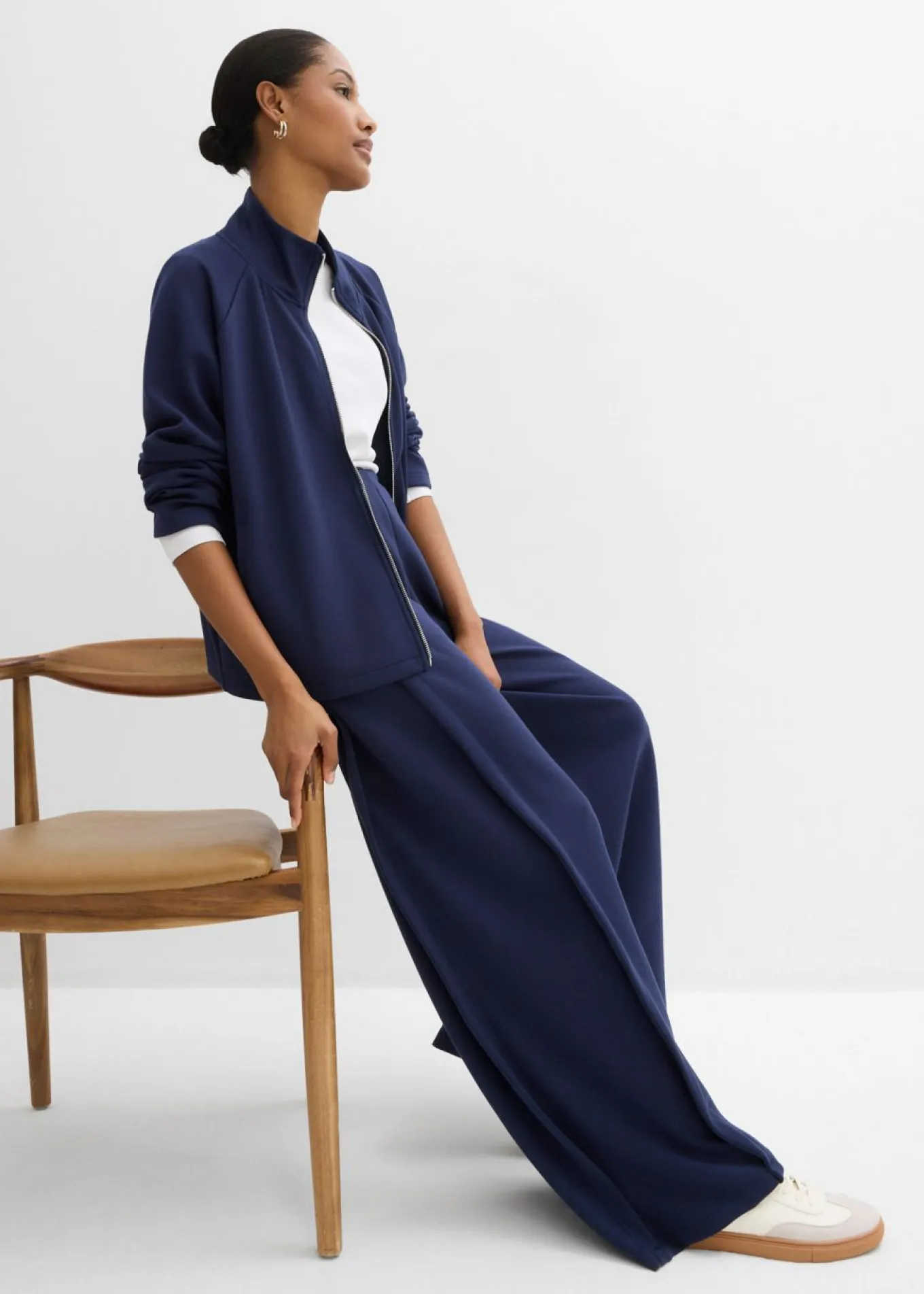 Pantalón ancho de mezcla de modal con pliegue lateral