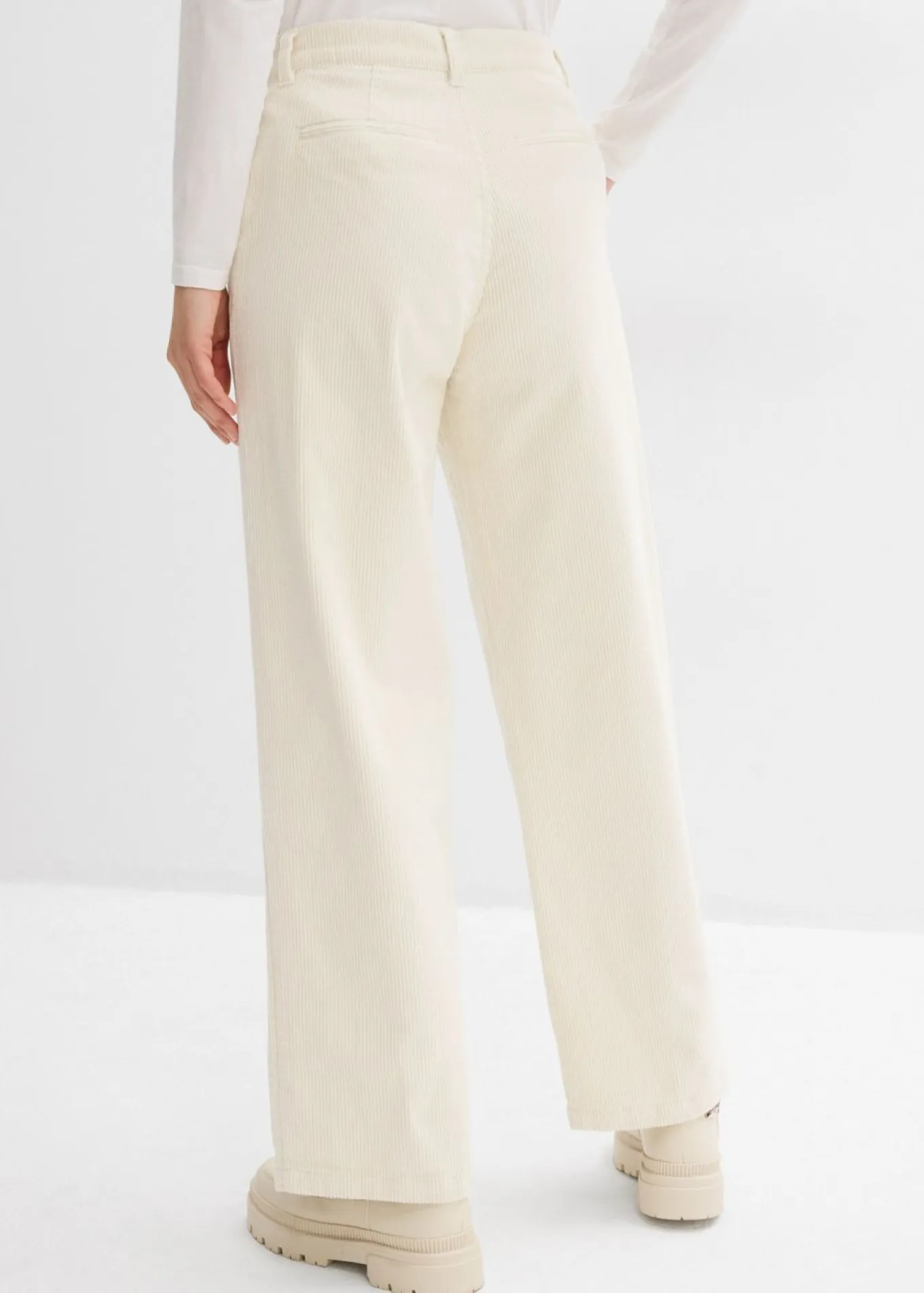 Pantalón ancho de pana