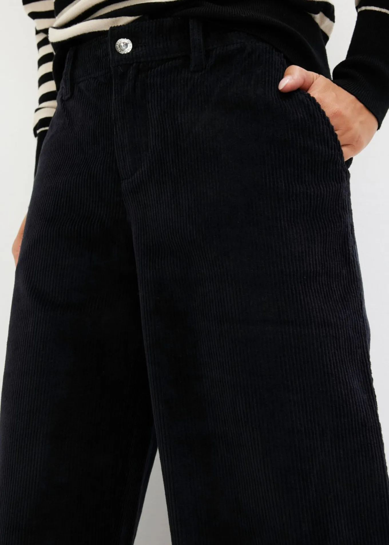 Pantalón ancho de pana