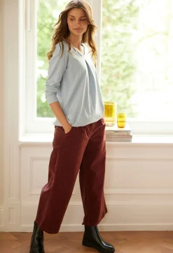 Pantalón ancho de pana elástica con cintura cómoda high waist, largo 7/8