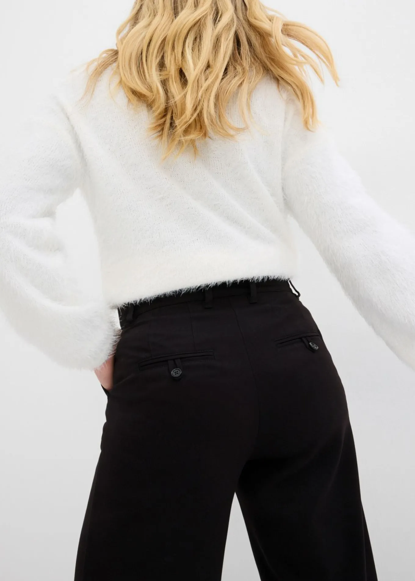 Pantalón ancho de pliegues de mezcla de viscosa