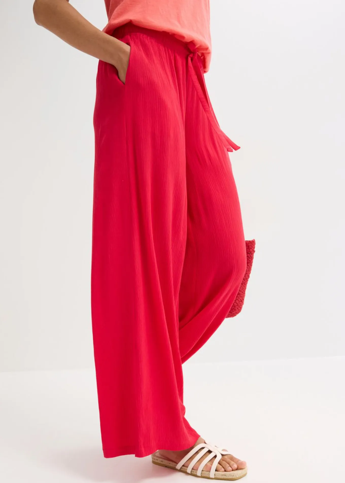 Pantalón ancho de viscosa fina