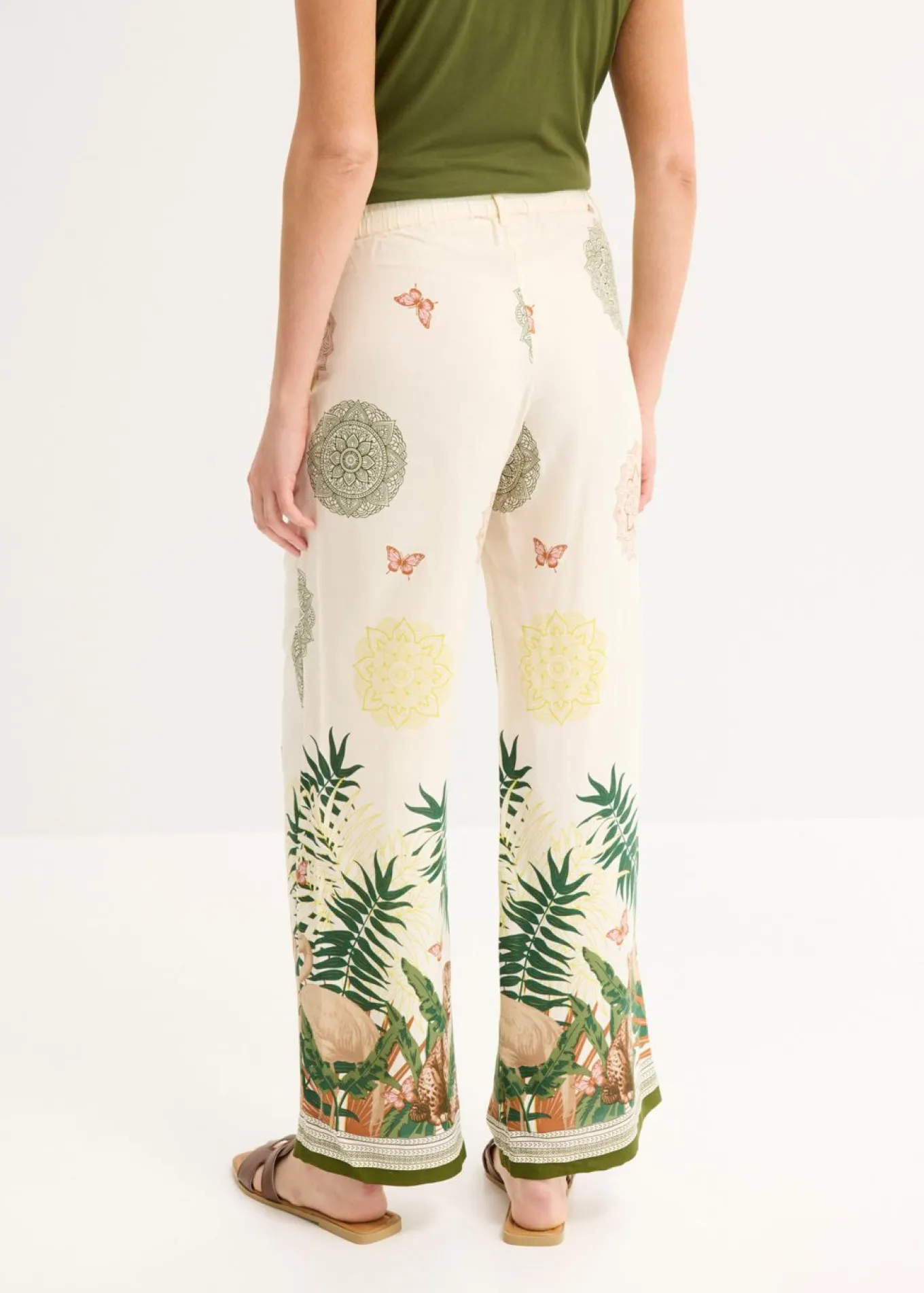 Pantalón ancho de viscosa con estampado en el borde