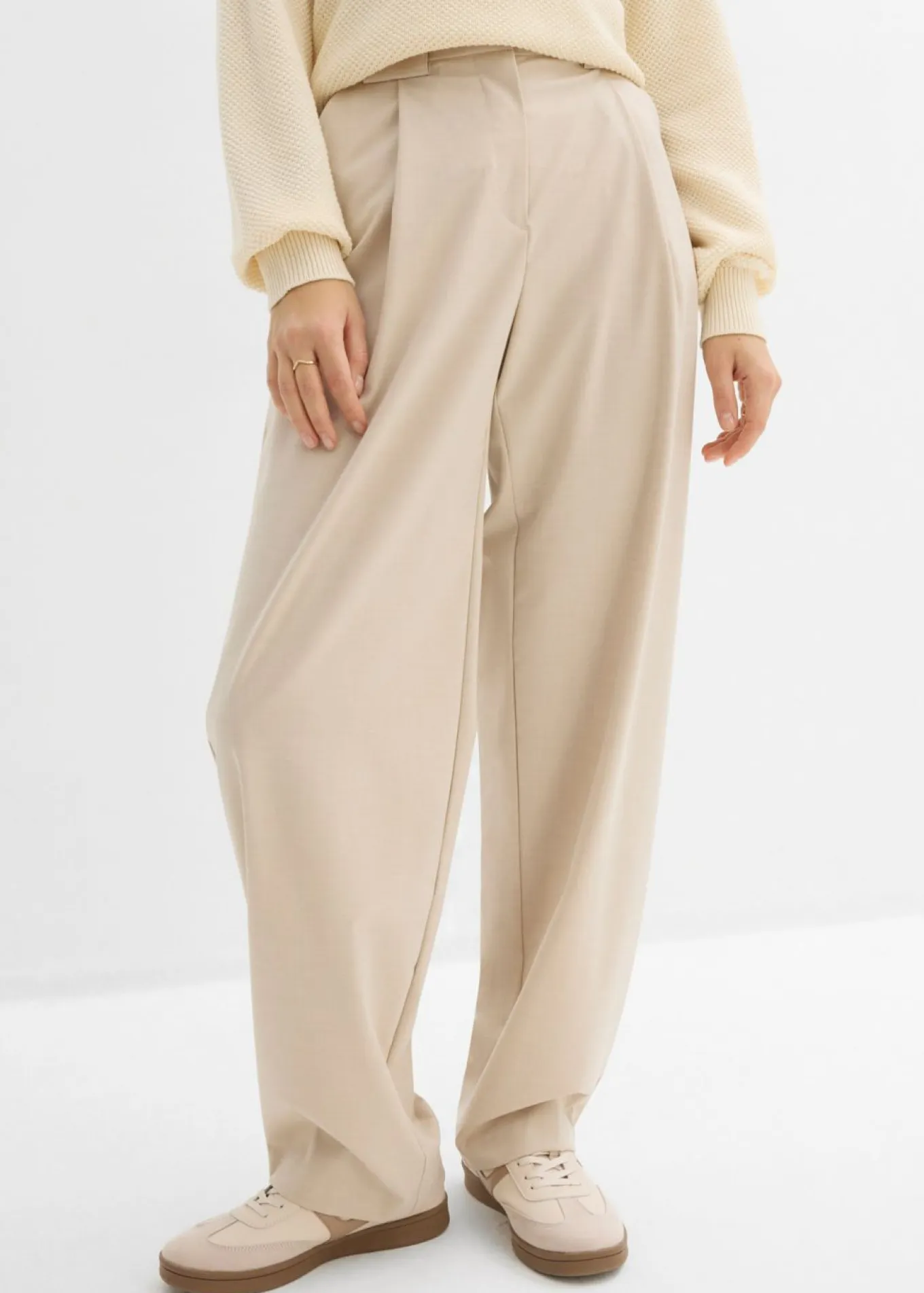 Pantalón barrel con cintura alta