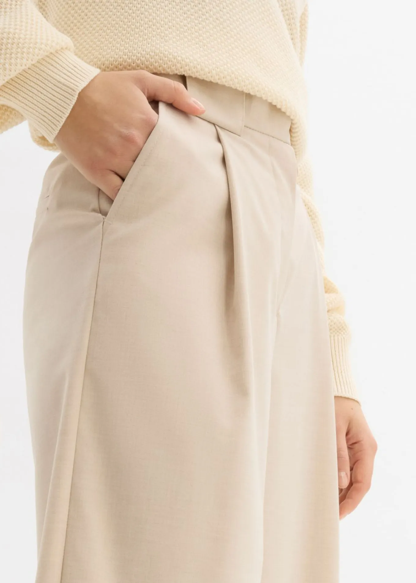 Pantalón barrel con cintura alta