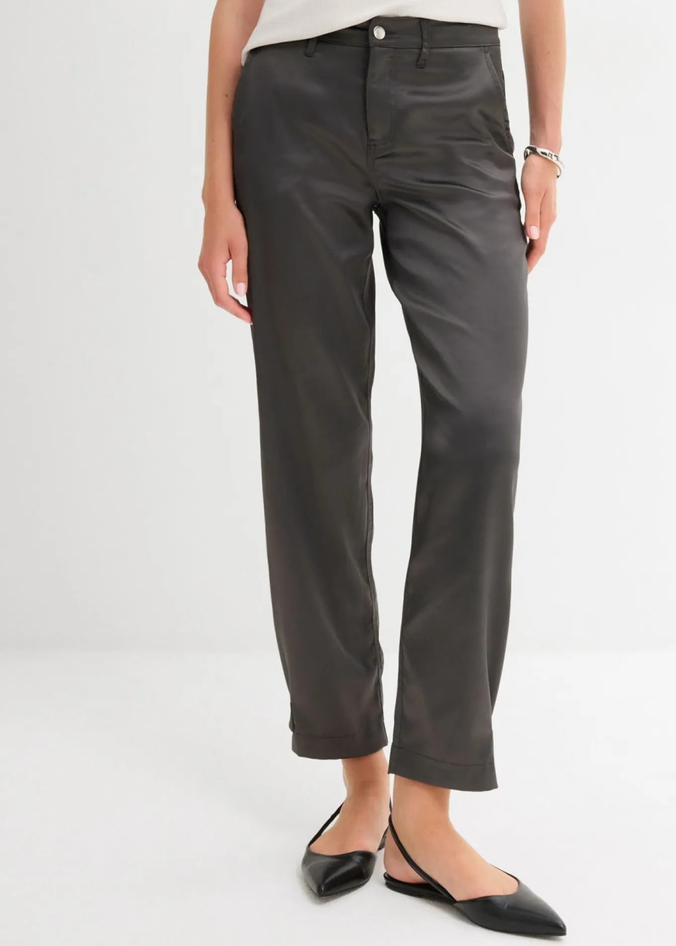 Pantalón barrel con satén fluido