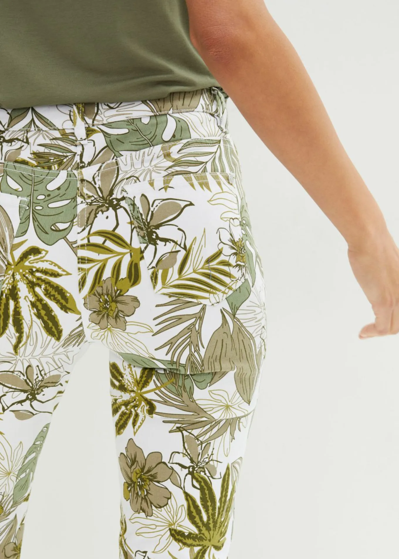 Pantalón capri