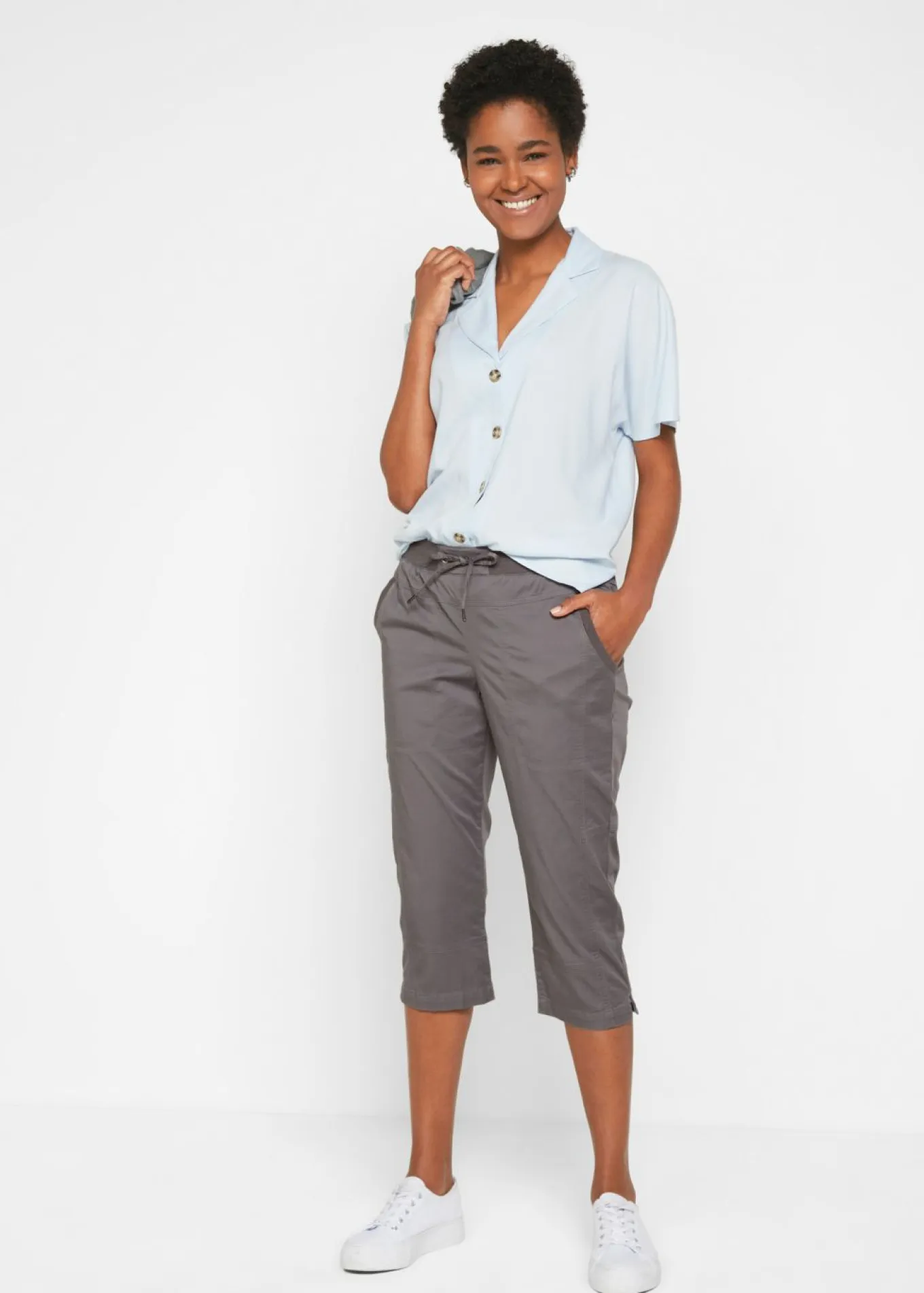 Pantalón capri con cordón