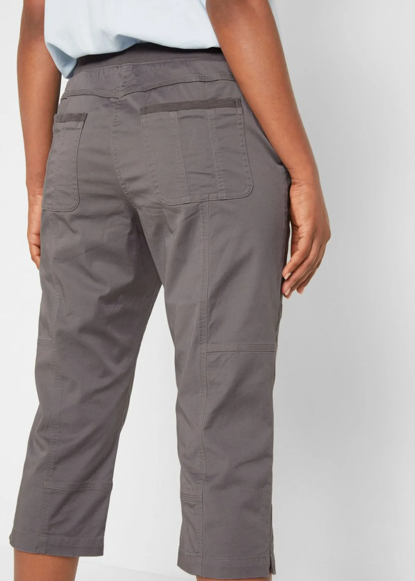 Pantalón capri con cordón